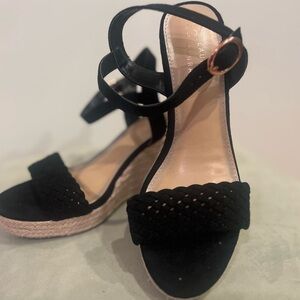 Lauren Conrad wicker heeled Sandals
